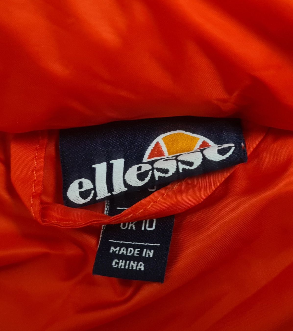 Ellesse Jacken: Übergangsjacke Damen – Neu (gemäss Beschreibung) aus Glattpark(Opfikon) von ejo_m8fr 2
