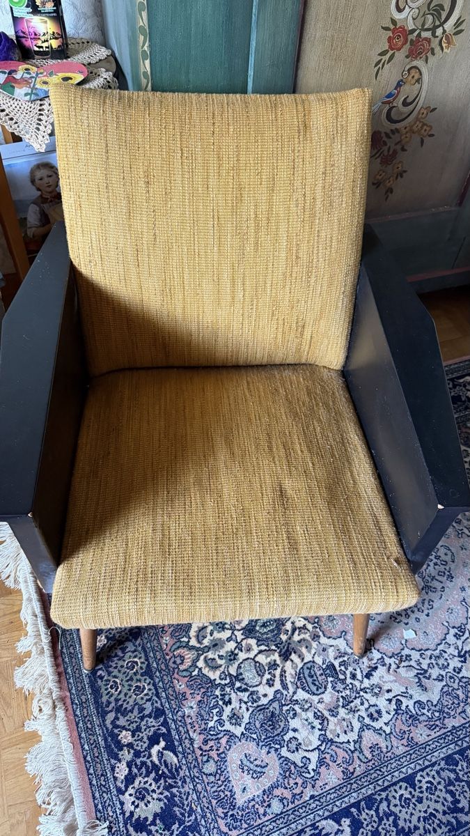 Divani: Sessel Sofa Set Gelb Vintage 40-60 iger – Usato da Riedholz venduto da Frettchen63 2