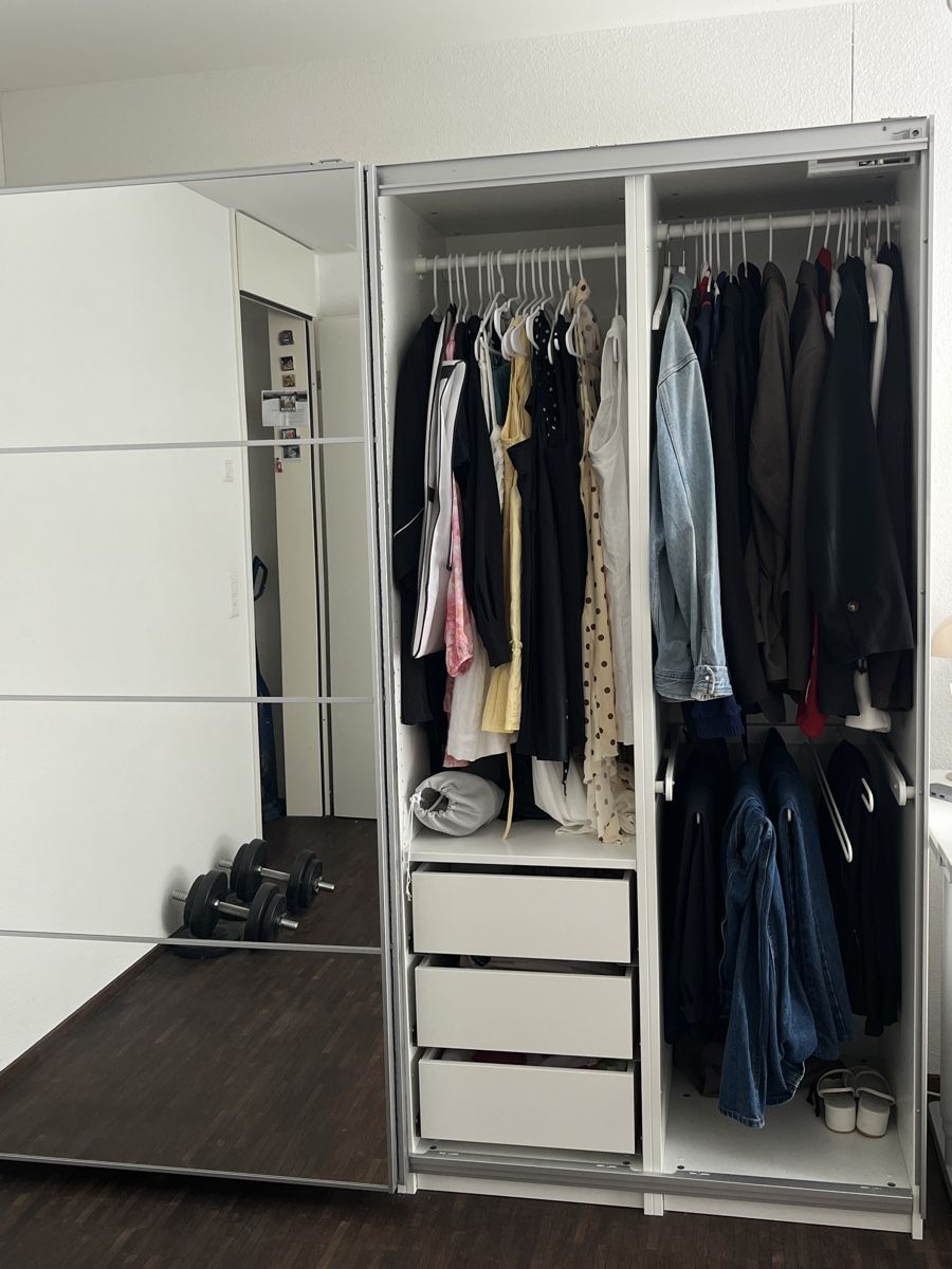 Ikea Armoires: Kleiderschrank IKEA PAX – D'occasion à Winterthur par amandaella 2