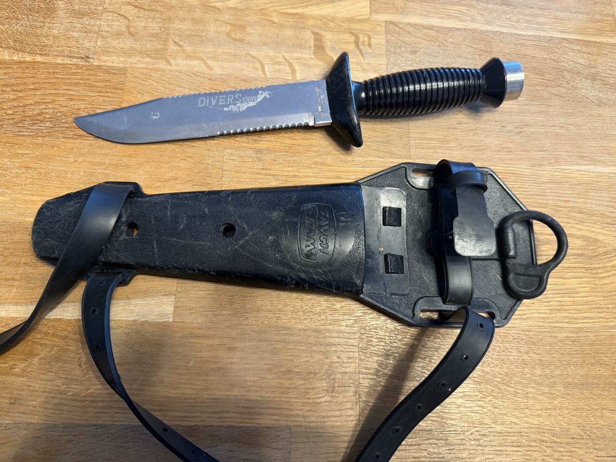 Altro per Immersioni: Altes Taucher Messer mit Scheide Jagdmesser Form – Usato da Goldach venduto da Messerguru
