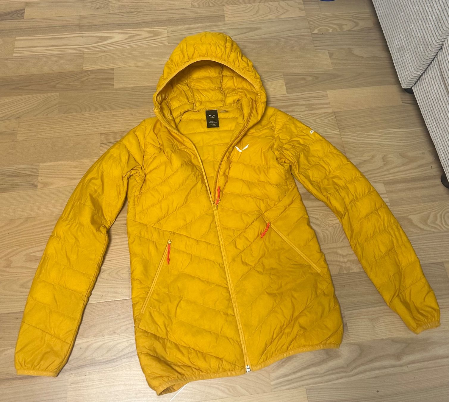 Salewa Giacche: Salewa Daunenjacke – Usato da Zürich venduto da kuszi