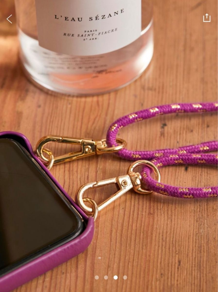 Covers & Schutzfolien: iPhone case Sézane – Neu und originalverpackt aus Morges von celine2.0 1