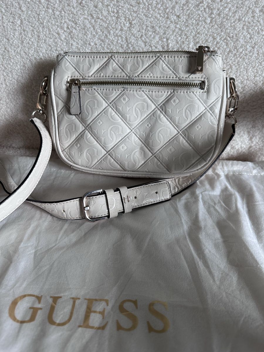 Guess Borse da donna: Guess Tasche – Nuovo (secondo la descrizione) da La Chaux-de-Fonds venduto da flawlessagata 3