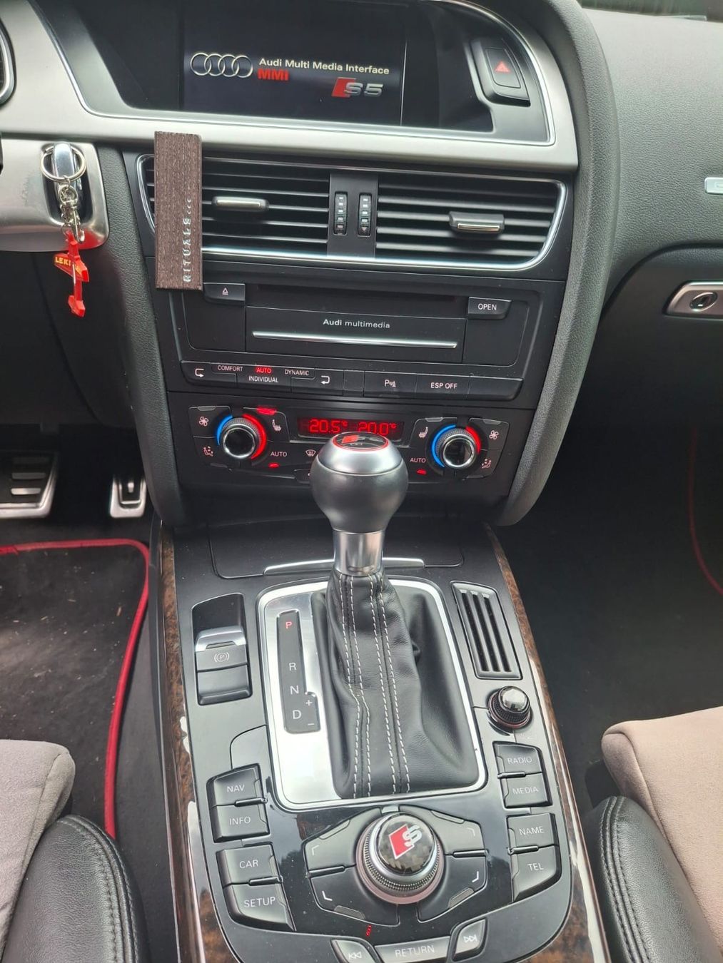 Audi Autos: Audi S5 Coupe, 4.2 V8 – Gebraucht aus Wengen von n76sz 2