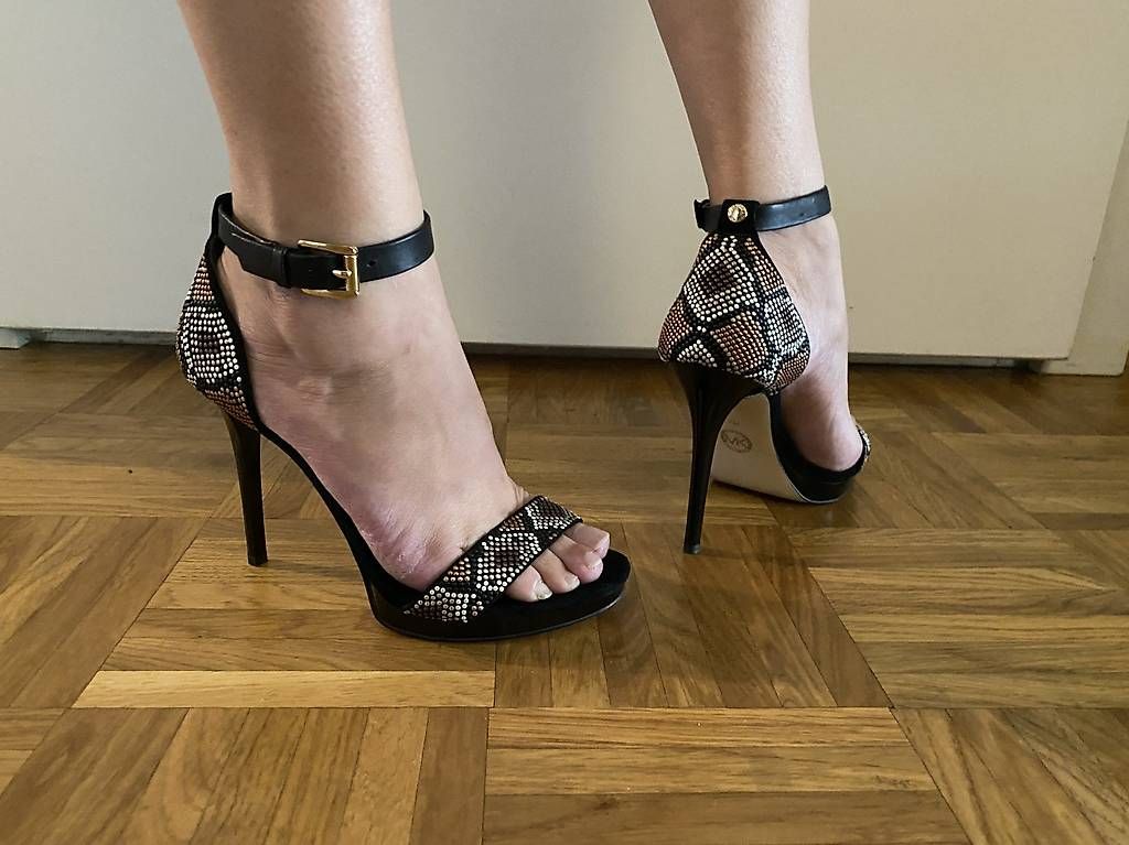 Michael Kors Scarpe da donna: Michael Kors sandales à talon: pointure 36 – Usato da Lausanne venduto da loi_8msc