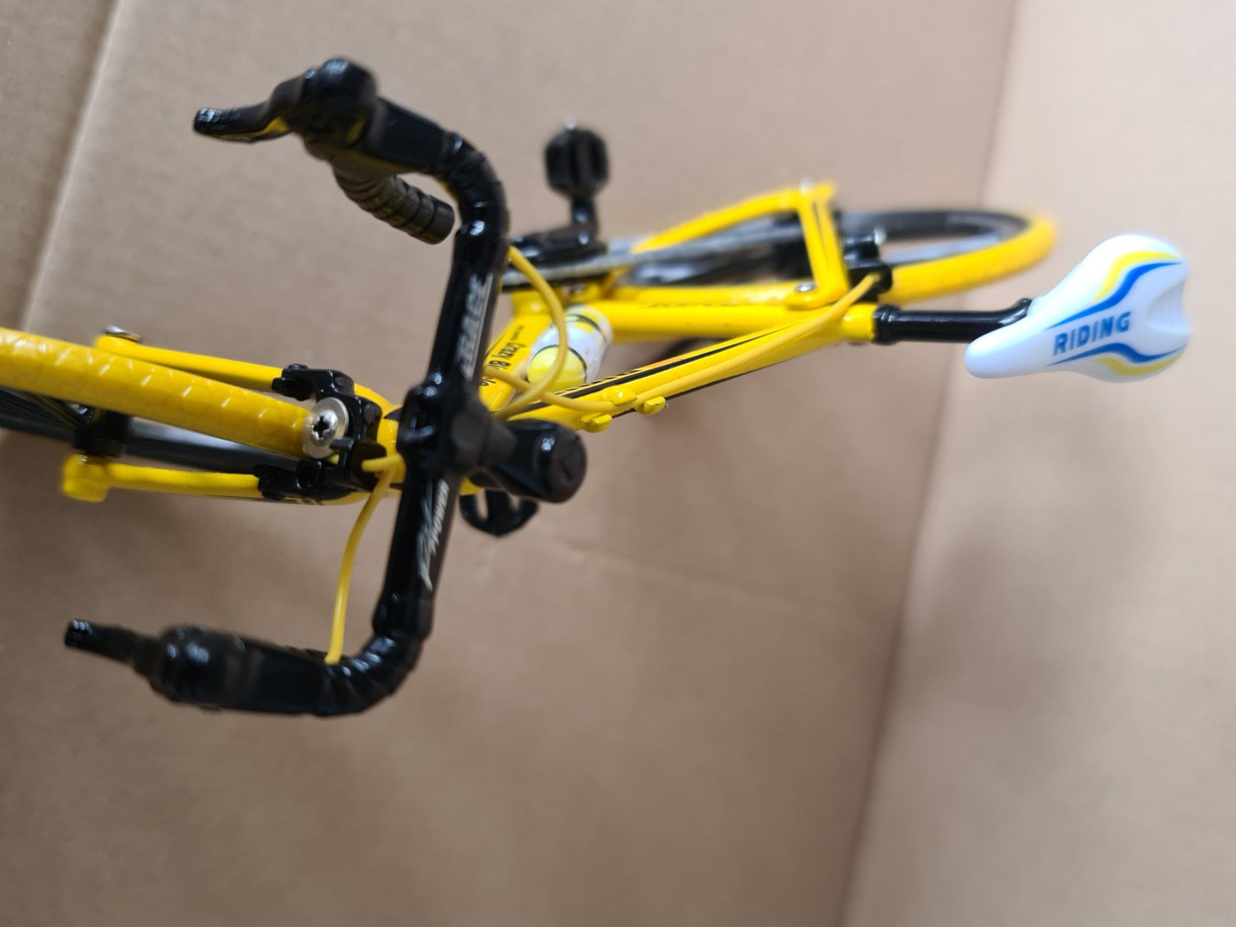 Modellini d'auto: Modell Fahrrad 1:10 – Nuovo (secondo la descrizione) da Uerkheim venduto da Kaufoption 4