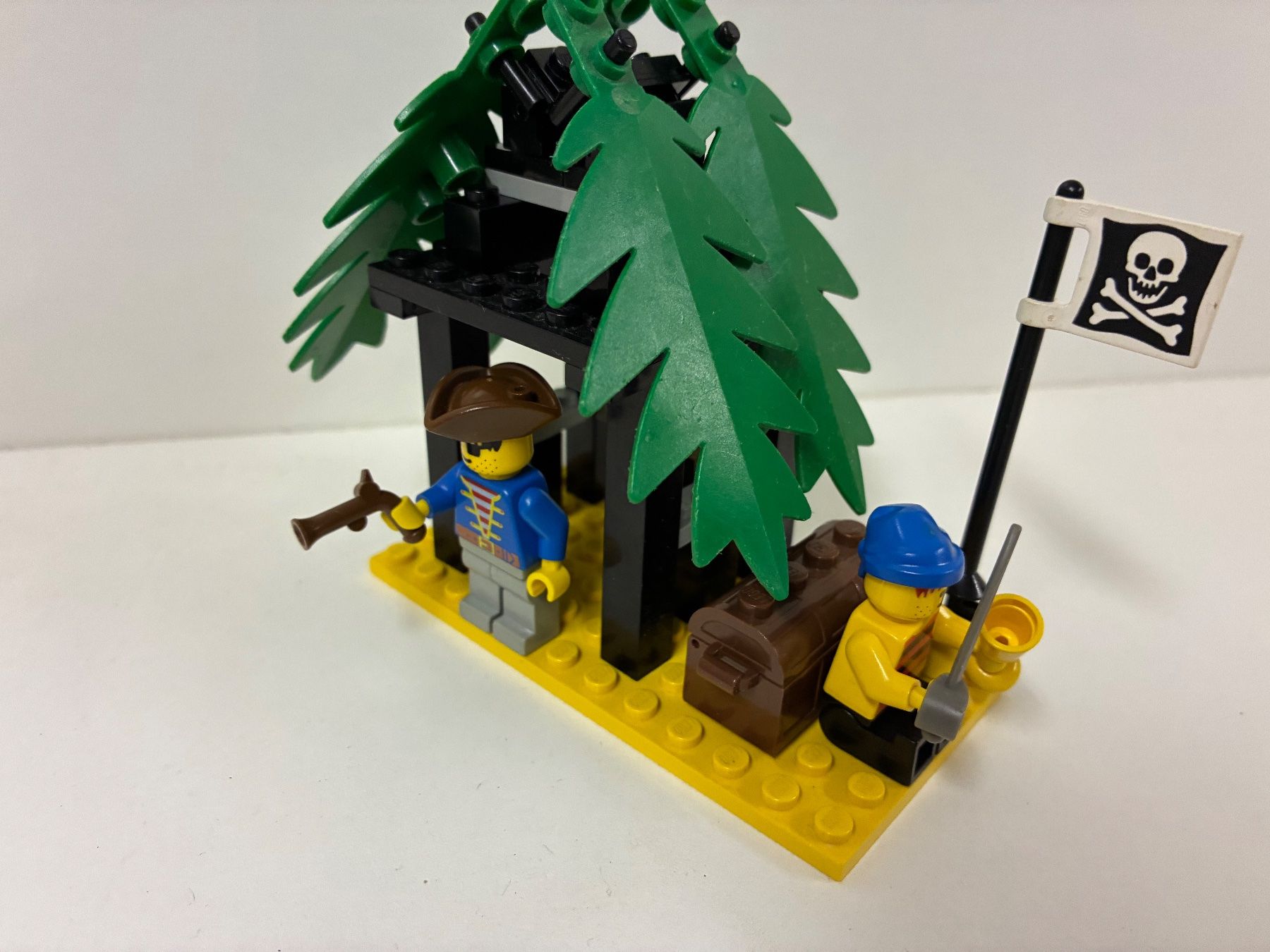 Lego Spielzeuge: LEGO Piraten 6258 ab 1.- – Gebraucht aus Kerns von chriglim 3