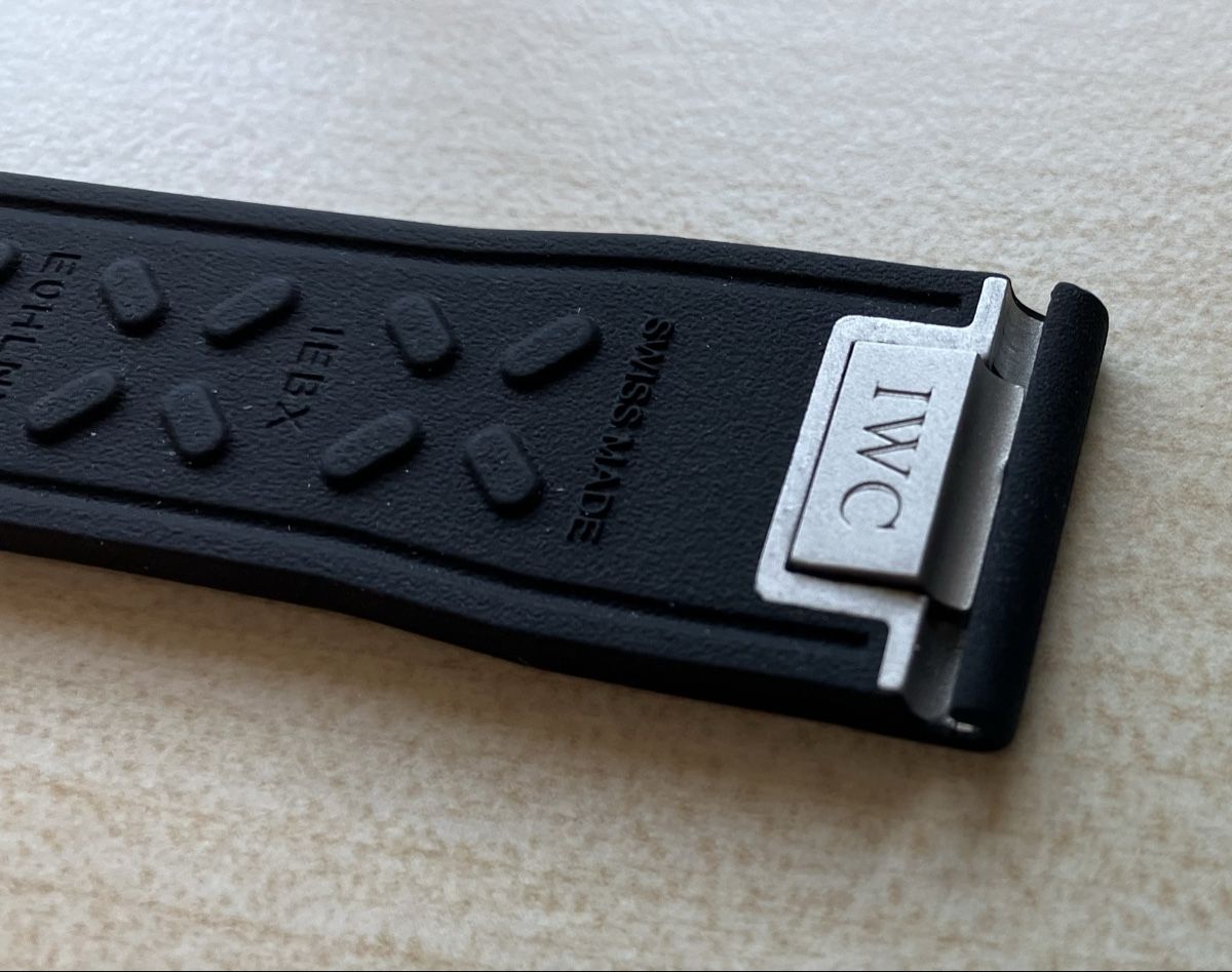 IWC Bracelets: IWC Kautschukband 20mm – Neuf avec emballage d'origine à Schnottwil par rx1_kw7j