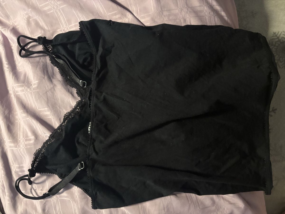 Skims Top: schwarzes Spitzentop – Usato da Arbon venduto da Ursula_566 1