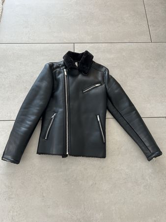 Lederjacke von Zara Grösse.S in Top Zustand