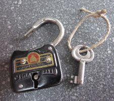 Vintage Bügelschloss, Vorhängeschloss, 35mm, Castle Brand