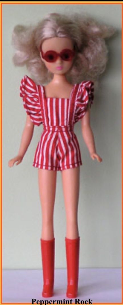 Bambole: Dizzy Daisy Mary Quant mit Outfits – Usato da Birsfelden venduto da rah_8bfj 7