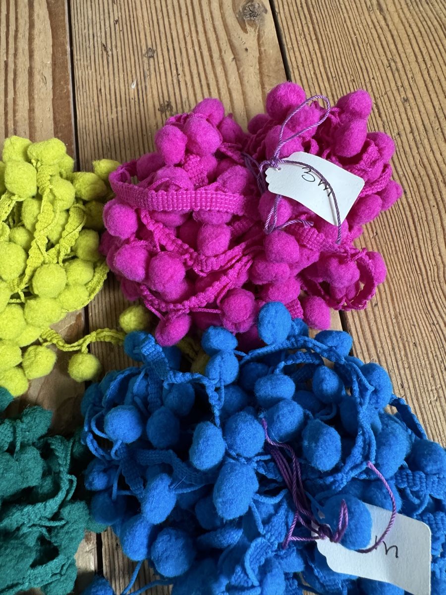 Nastri decorativi: Pompon-Borte 5x3m – Nuovo (secondo la descrizione) da Solothurn venduto da sim_l6lb 3