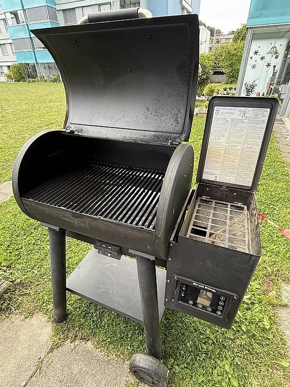 Broil King Griglie: Broil King Crown Pellet 400 Pelletgrill – Usato da Belp venduto da Habi85 1