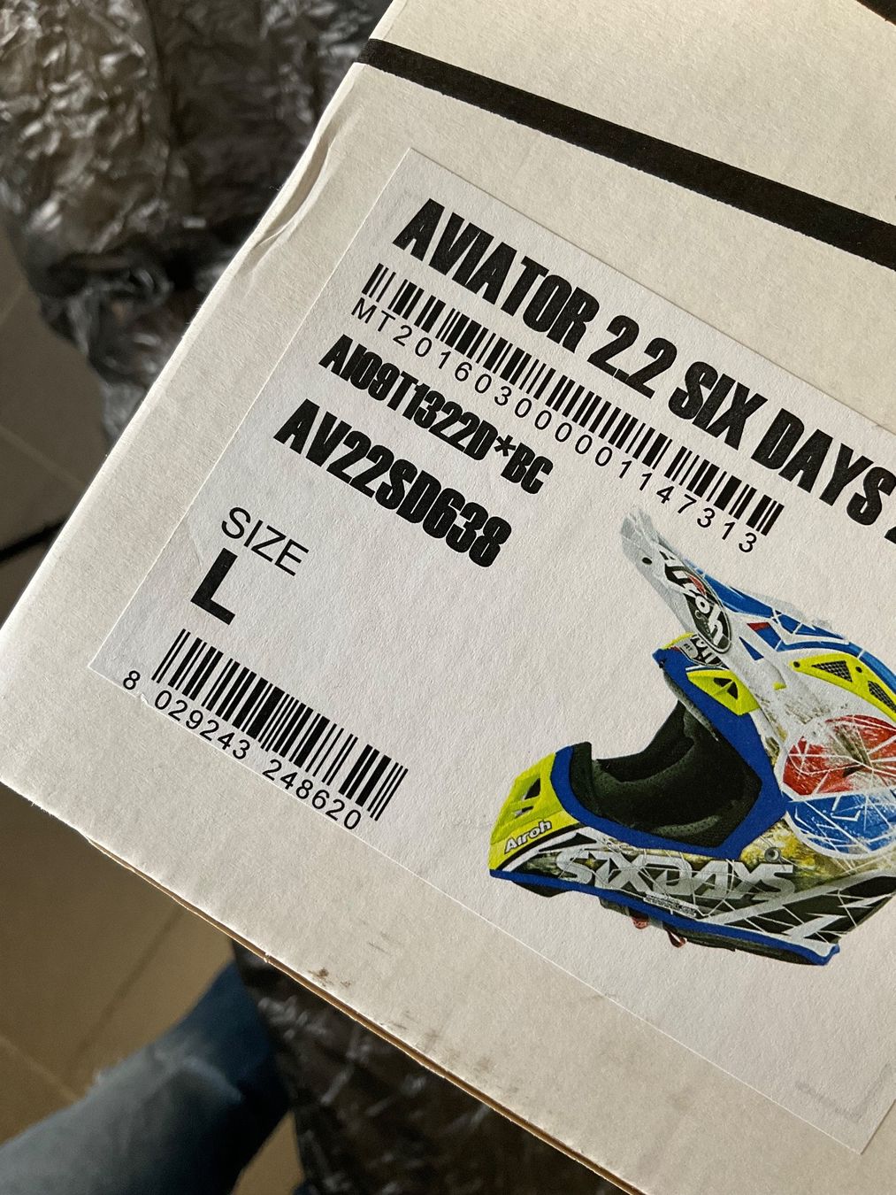 Airoh Caschi & visiere: Casque Airoh aviator 2.2 six days édition – Usato da Rossens FR venduto da Mo2ney 7