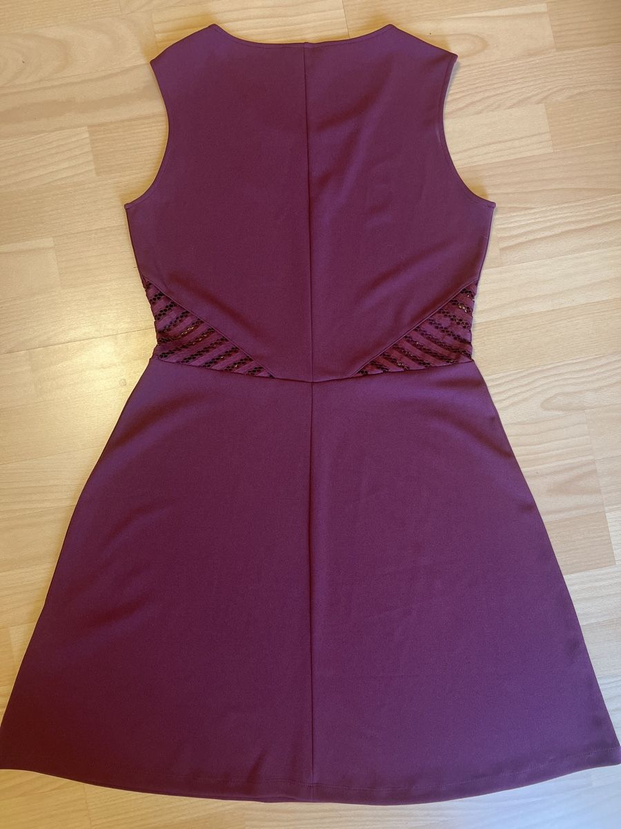 Guess Vestiti: Bordeauxrotes Guesskleid Gr. M – Nuovo (secondo la descrizione) da Thun venduto da Golden-Gate 3