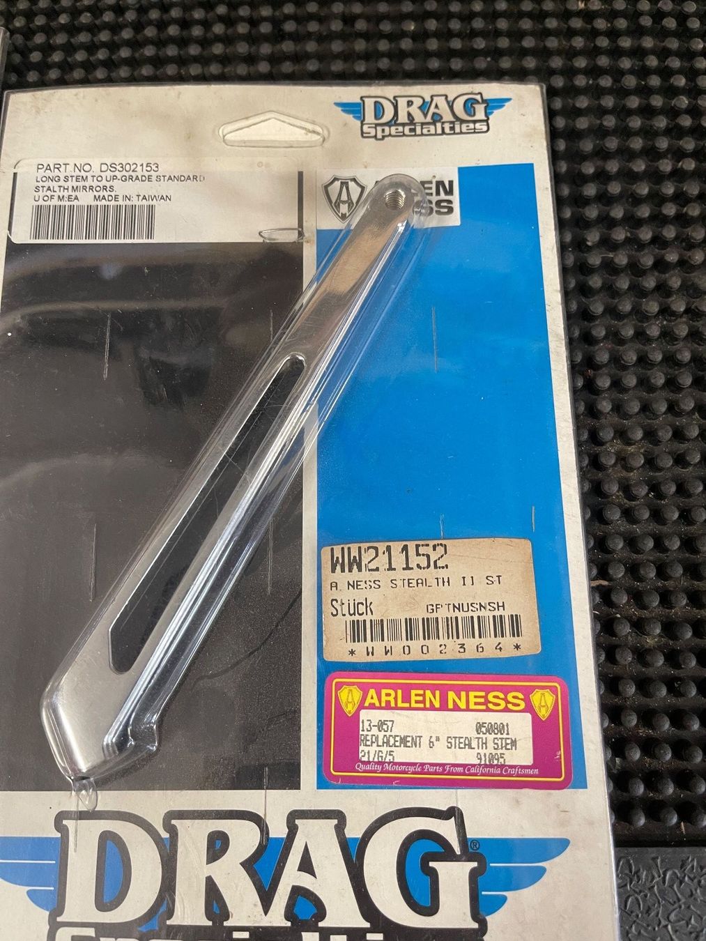 Harley-Davidson Sonstige: Rückspiegel Arm.  Motorrad – Neu und originalverpackt aus Zollikerberg von ufo57 1
