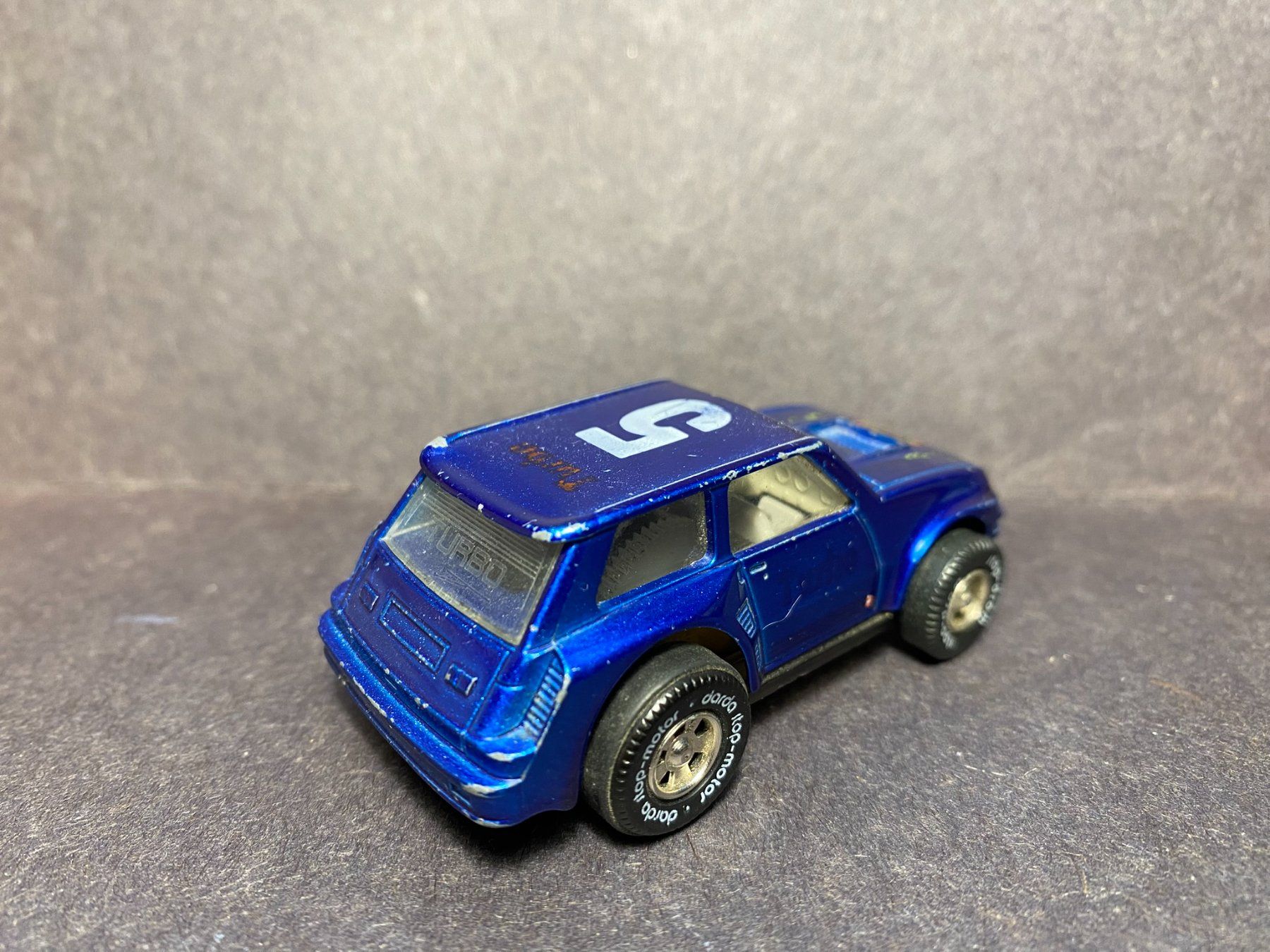 Darda Piste: Darda Renault 5 Turbo blau – Usato da Spiez venduto da Mlandcruiser 4