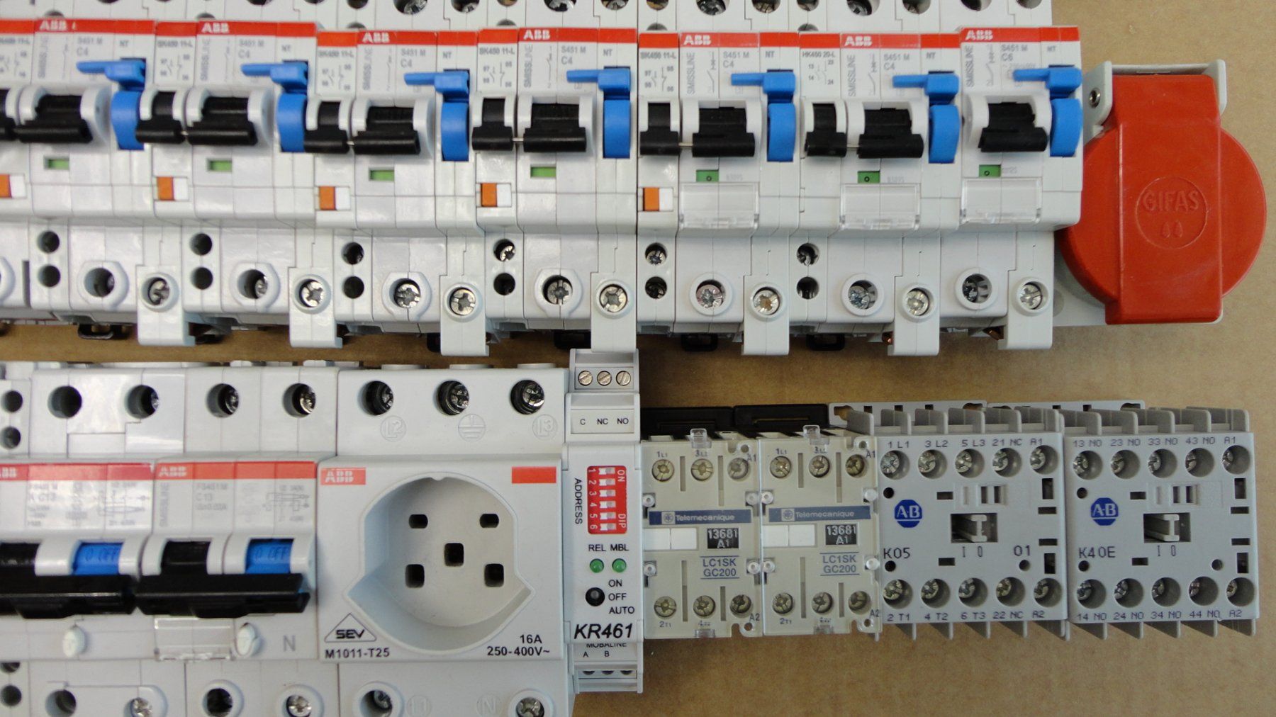 ABB Stromzufuhr: FI&LS ABB SMISSLINE Leitungsschutzschalter – Gebraucht aus Emmen von Dora024 6