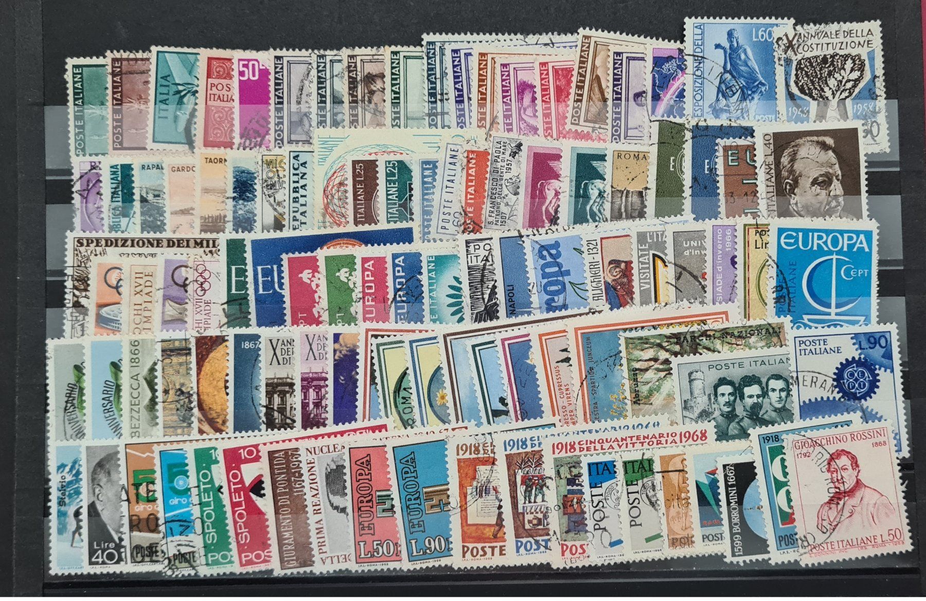 Tutti i francobolli: Italien (100 Stk.) – Usato da Oberglatt ZH venduto da Pacos2000