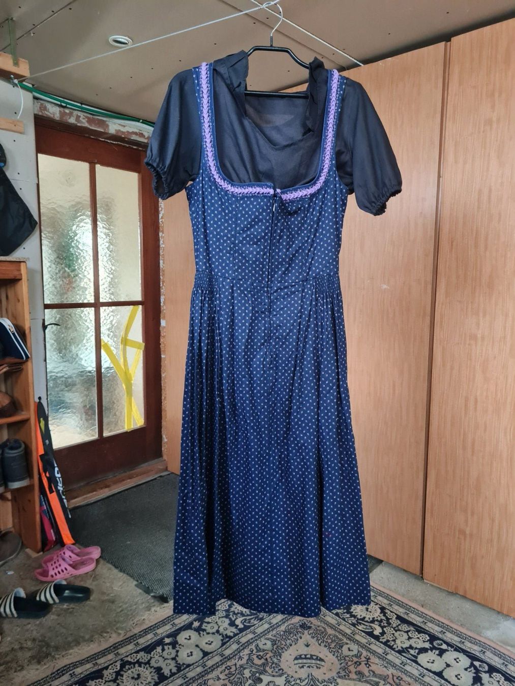 Kleider: Dirndl Set , Grösse S – Gebraucht aus Coeuve von Nelly2 1