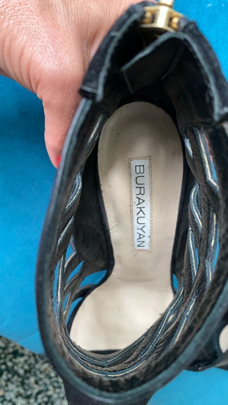 Scarpe da donna: Plato Sandalen Burak Uyan Gr. 38 – Usato da Volketswil venduto da Irkasha 3