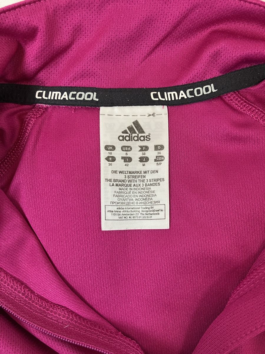Adidas T-shirt: Adidas Gr.36 – Usato da Mürren venduto da Ne-le 4