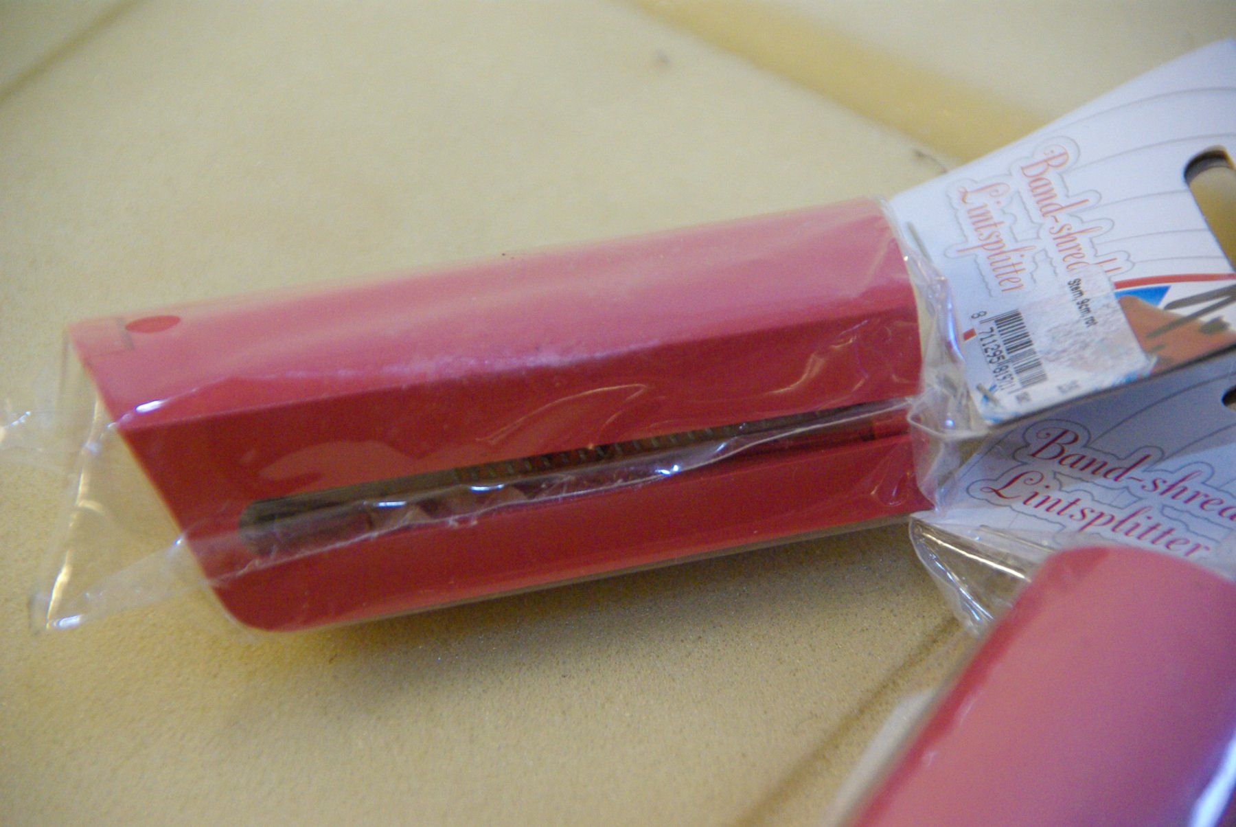 Alle Dekorationen: 2x Band-shredder - Lintsplitter, 9cm, rot – Neu und originalverpackt aus Herisau von Cevianer1844 2