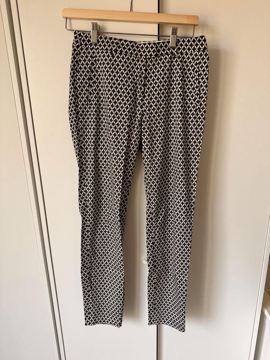H&M Pantaloni: H&M Hose mit Muster Frauen 34 – Nuovo (secondo la descrizione) da Richterswil venduto da Manu55555
