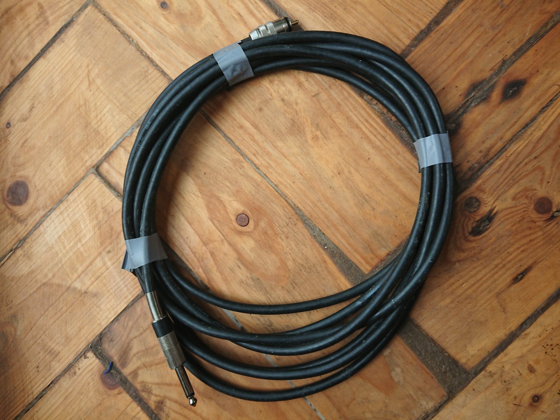 Kabel: Verbindungskabel Chinch auf Jack – Gebraucht aus Wittenbach von Aberanders 1