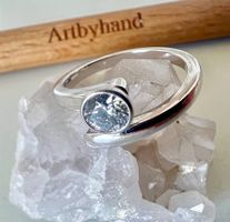 Original Swarovski Ring geschwungen Kristall 5mm rhodiniert