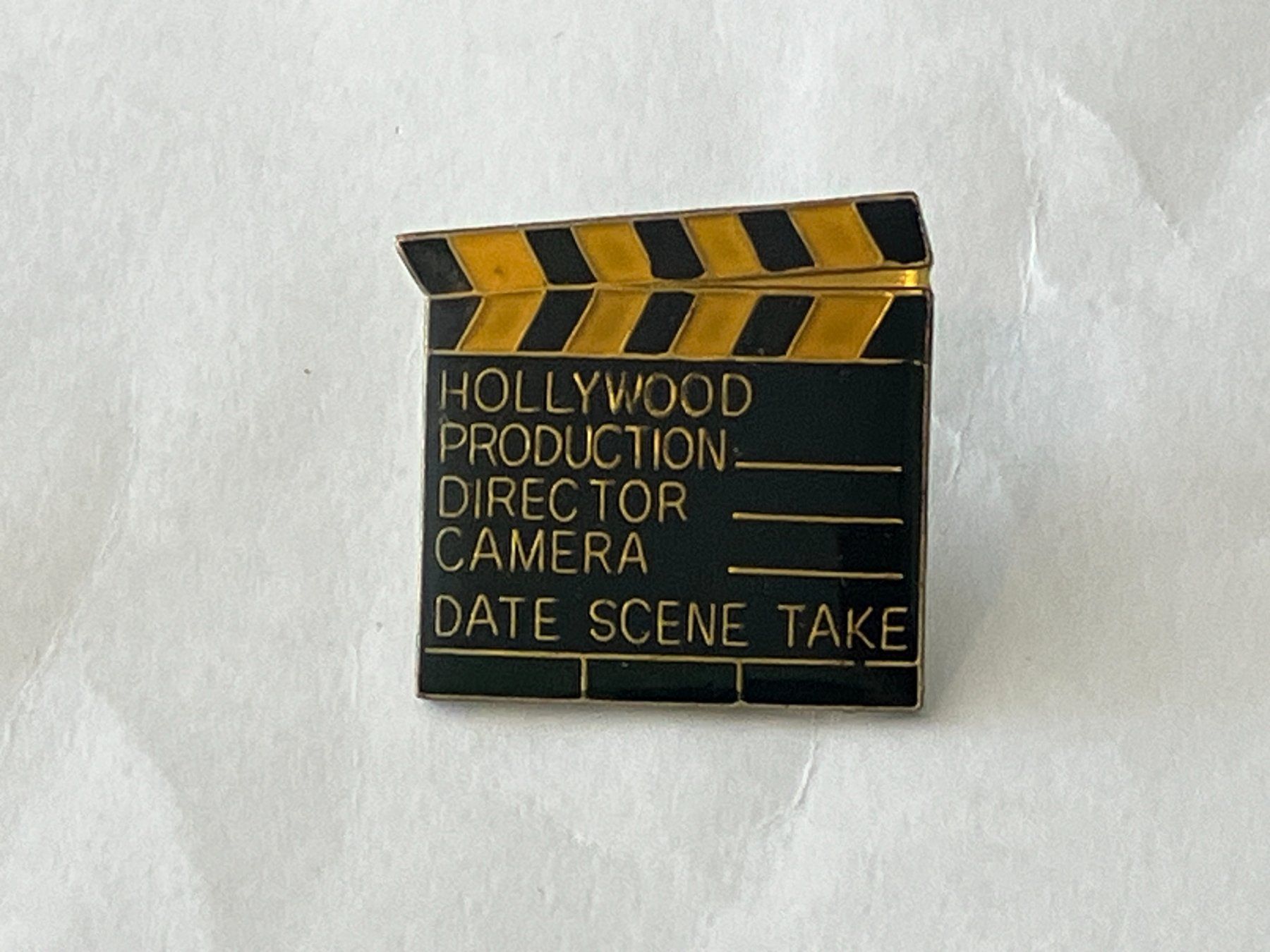 Placchette & Badge: 1 Pin Hollywood   – Usato da Basel venduto da djwwpp