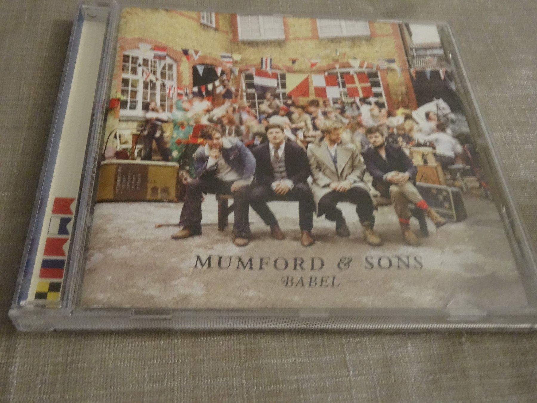 CD: Mumford & Sons - Babel CD – Usato da Olten venduto da Disc-Ausverkauf