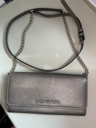 Pochette Michael Kors