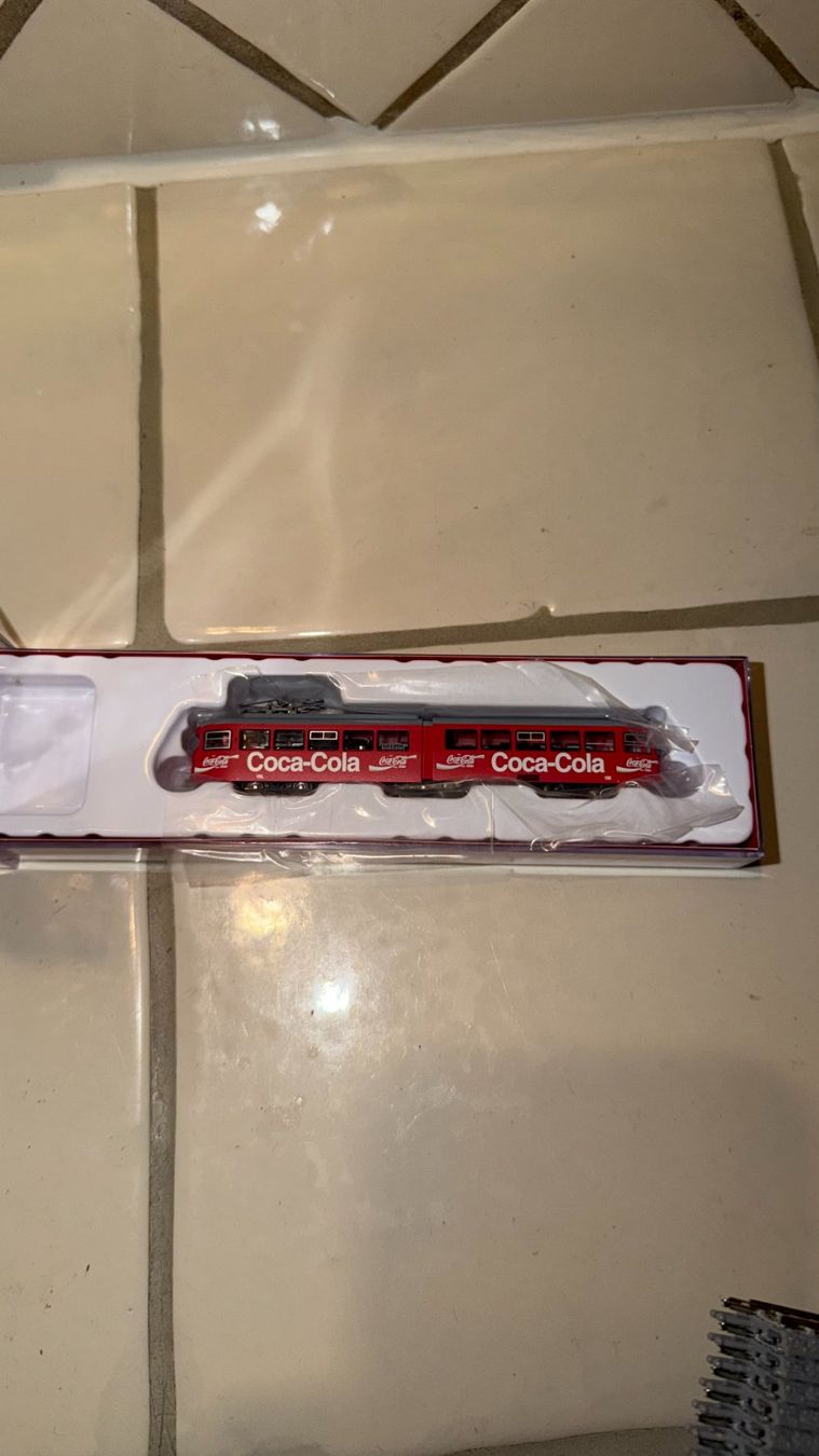 Arnold Modelleisenbahnen: Arnold Strassenbahn Coca-Cola – Neu und originalverpackt aus Préverenges von chrisch111 1