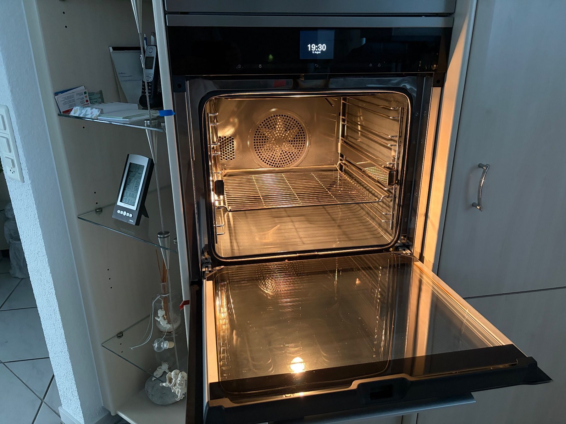 Miele Backöfen: Miele Pyrolyse-Backofen H6660-60 – Gebraucht aus Egerkingen von chr_k9m5 1