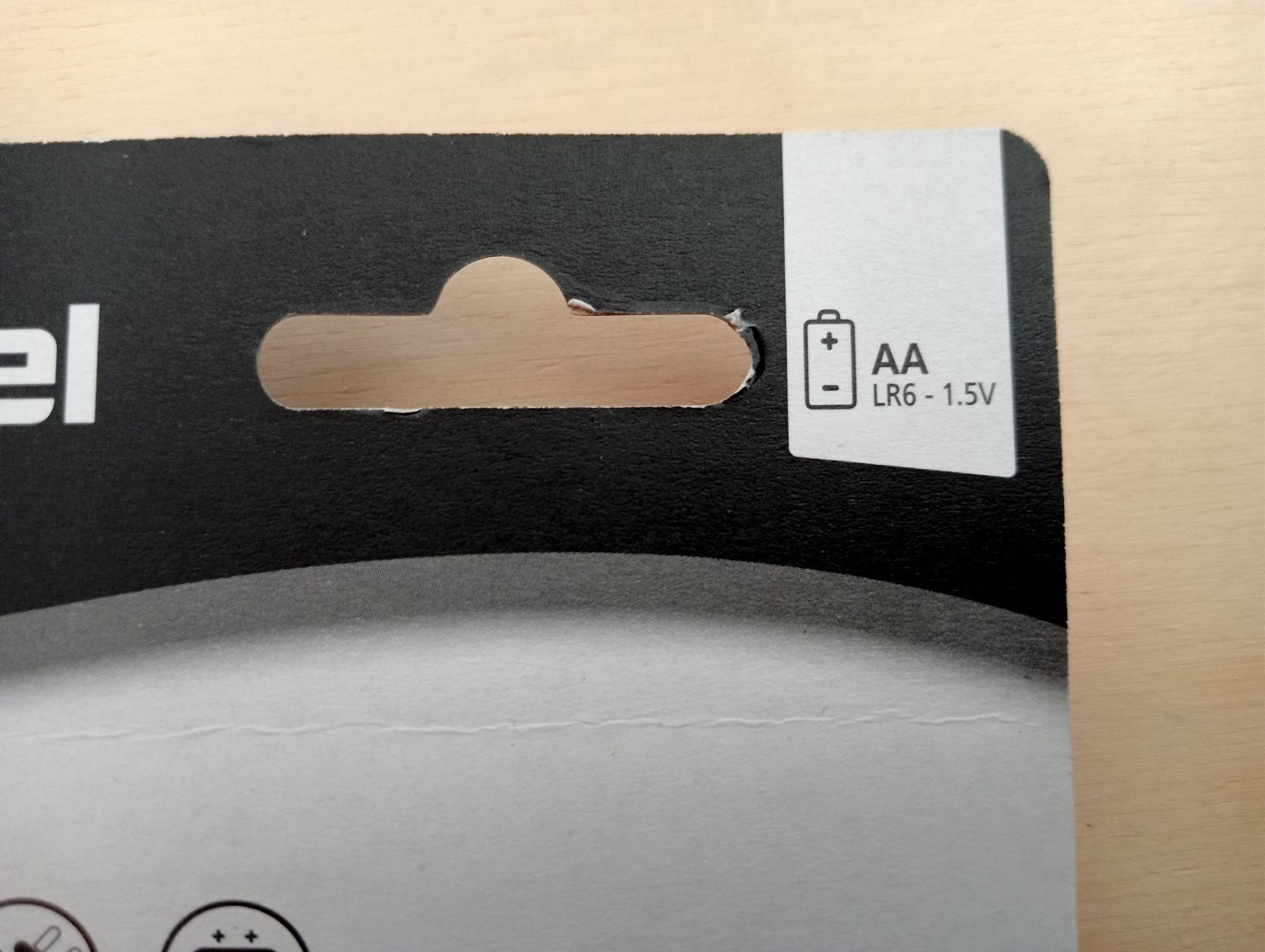 Akkus & Batterien: Batterien AA 8-er Pack – Neu und originalverpackt aus Grüningen von Urtica 2