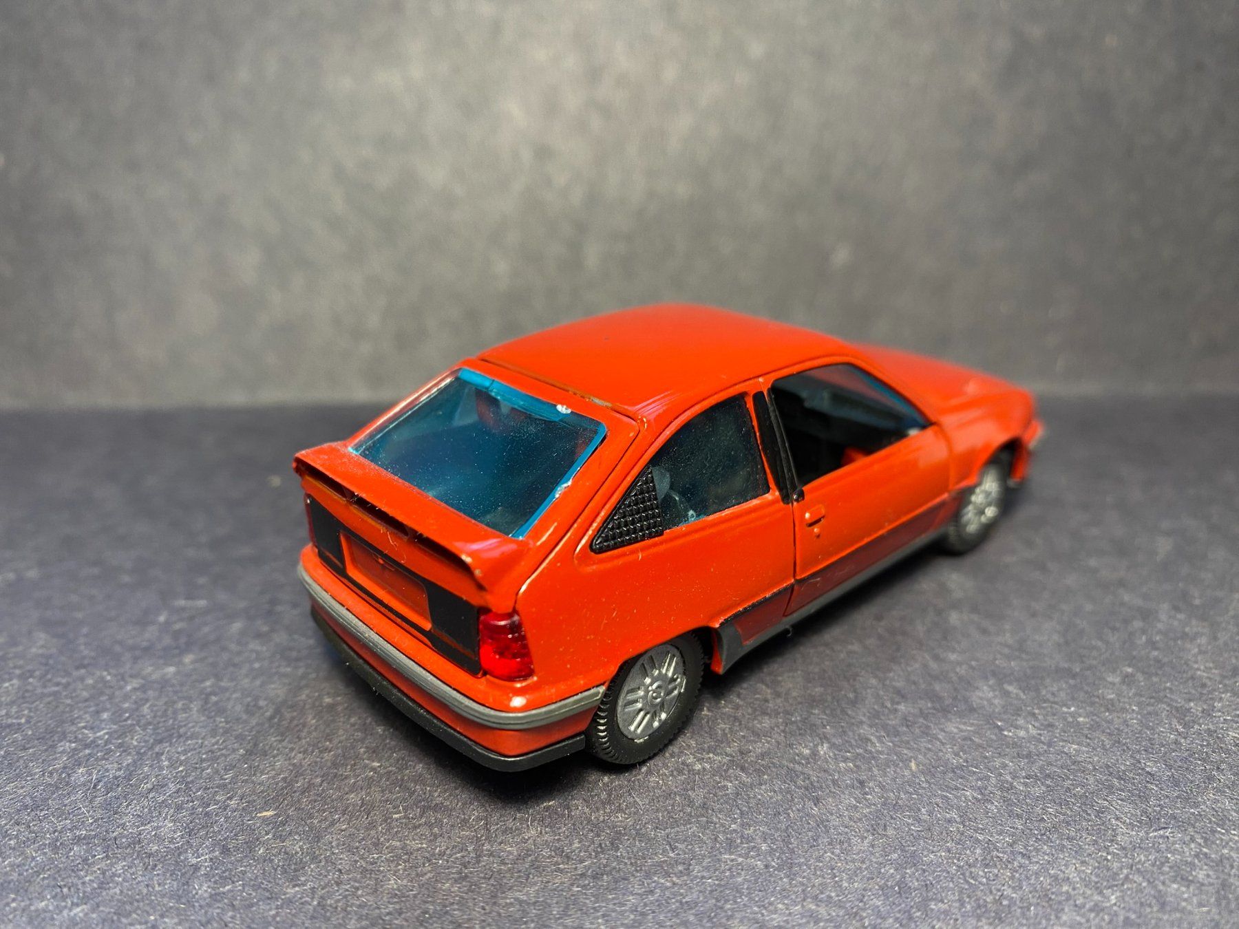 Gama Modellini d'auto: Opel Kadett E GSi - GAMA 1:43 – Usato da Spiez venduto da Mlandcruiser 4