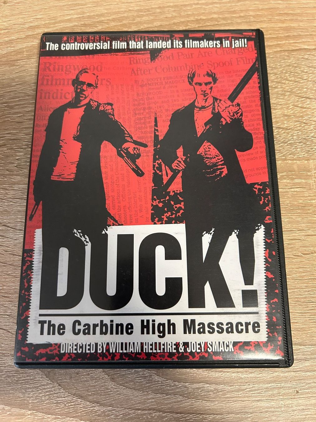 Tutti i DVDs: Duck! The Carbine High Massacre - DVD Code 1 englisch – Usato da Gasel venduto da doctor_doak