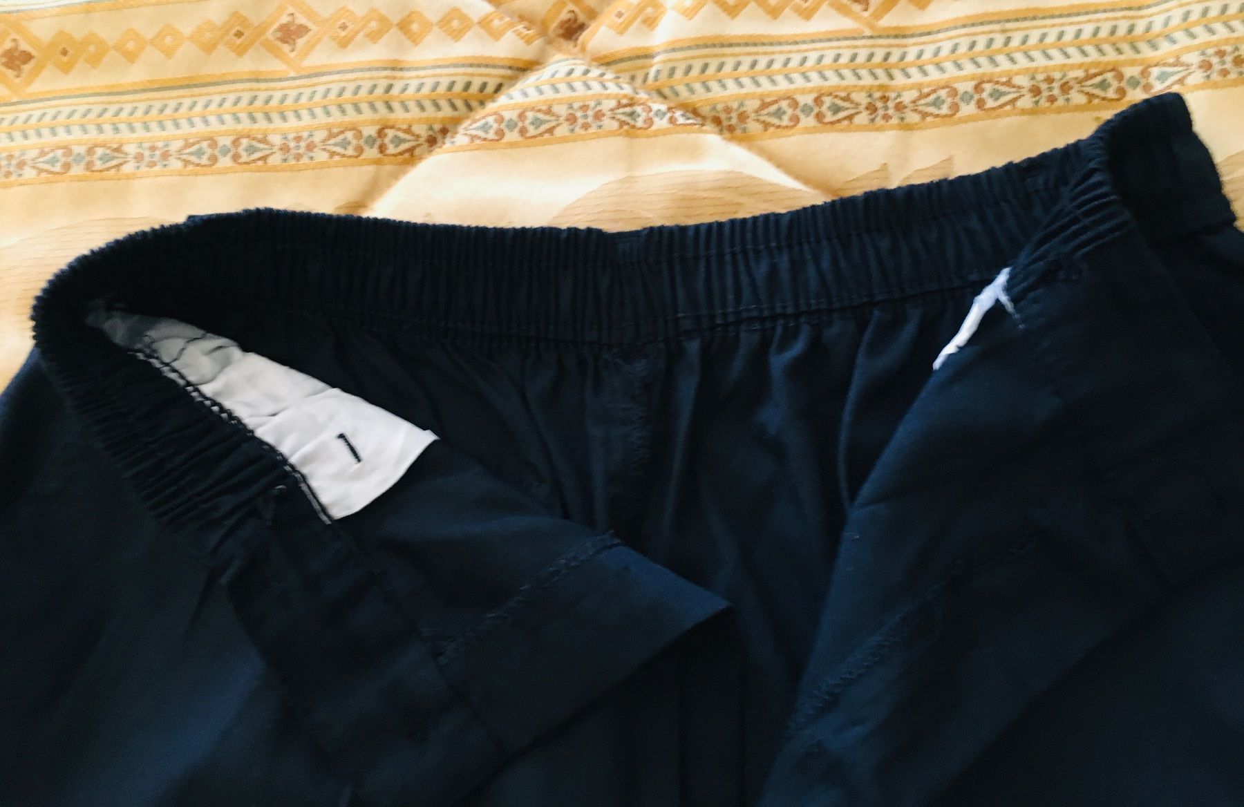 Pantaloni: Herren Kurzhosen mit Seitentasche gr.M – Usato da Wetzikon ZH venduto da Evogv 3