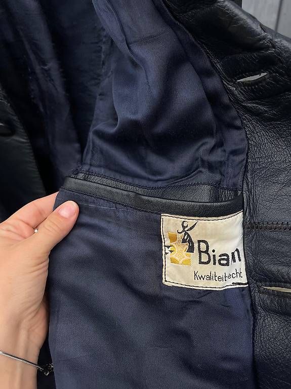 Giacche: Lederjacke dunkelblau  – Usato da Therwil venduto da niggidaetsch 2