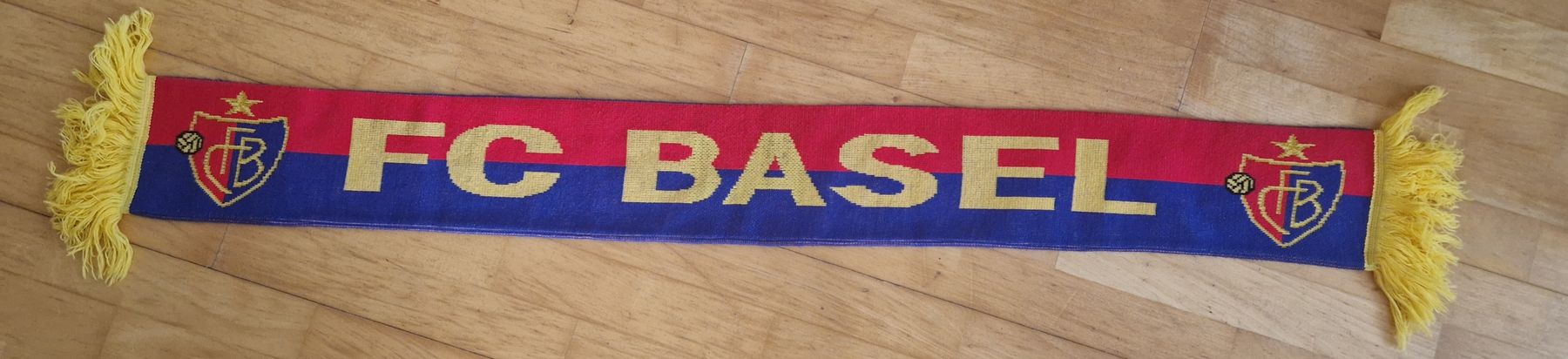 FC Basel Foulard & Sciarpe: FC Basel Fan Schal – Usato da Möhlin venduto da Lyhme94