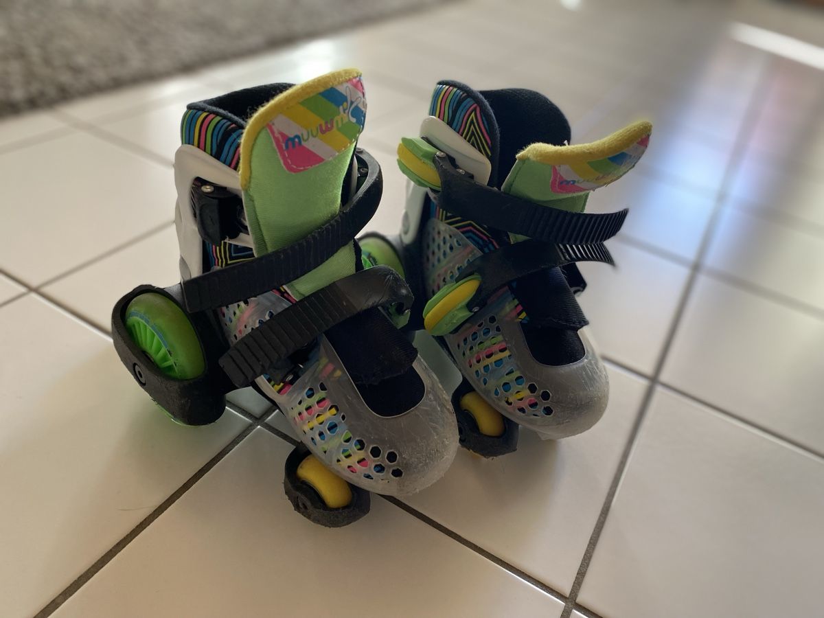 Pattini in linea & Pattini a rotelle: Rollschuhe – Usato da Flüeli-Ranft venduto da Flueli-Ranft
