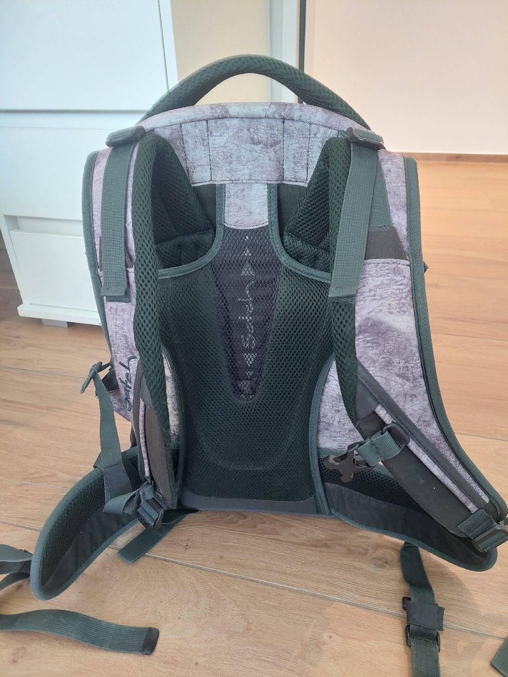 Satch Sacs & sacs à dos: Satch Rucksack grau – D'occasion à Gibswil par jibbi01 1