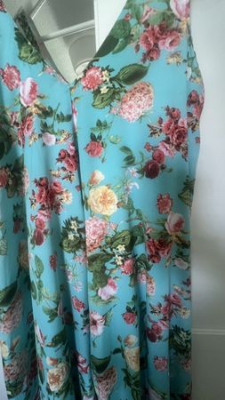 Schönes Kleid Antica Sartoria Italien