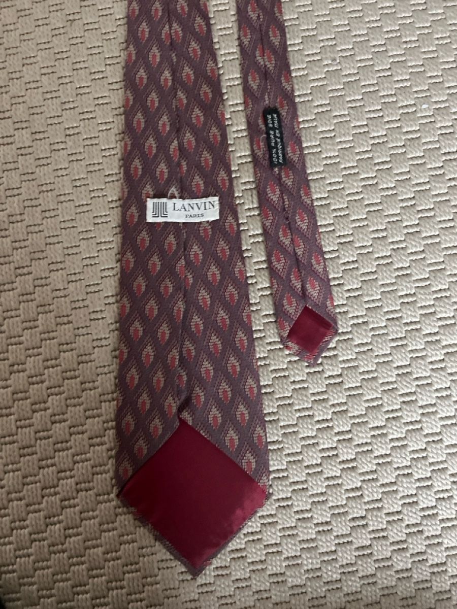 Lanvin Cravatte: Krawatte von Lanvin Paris, 100% Seide – Usato da Solothurn venduto da Bobesch08 2