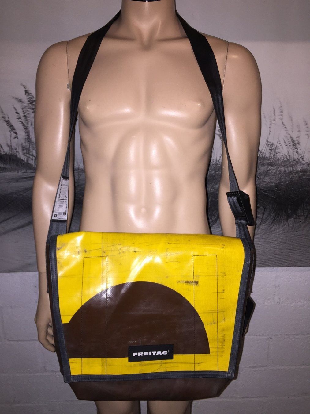 Freitag Borse: FREITAG Sac / Tasche – Usato da Cossonay-ville venduto da Super-Price-Quality