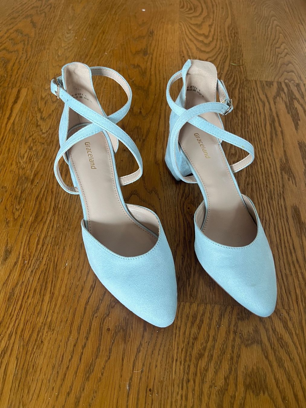Graceland Scarpe da donna: Neue blaue Highheels 5cm in 36 – Nuovo (secondo la descrizione) da Zürich venduto da car_cr6w 1
