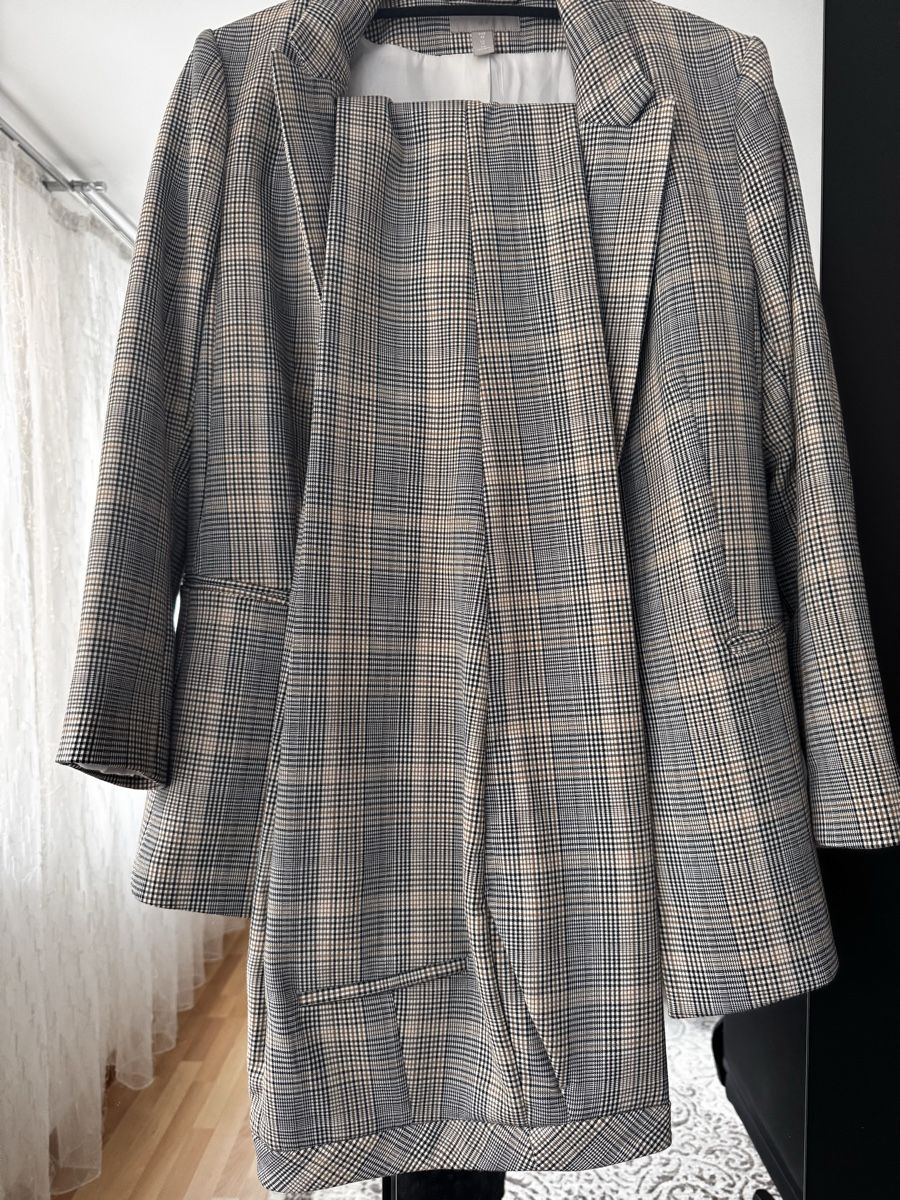 H&M Completi & Tailleur: Damen Anzug Set – Usato da Weite venduto da Quarantino 3