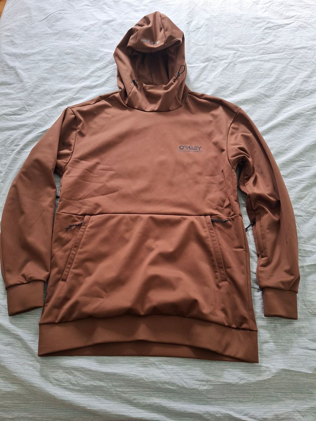 Oakley Maglioni & Felpe: OAKLEY Funktions- Hoody – Usato da Düdingen venduto da mike2007